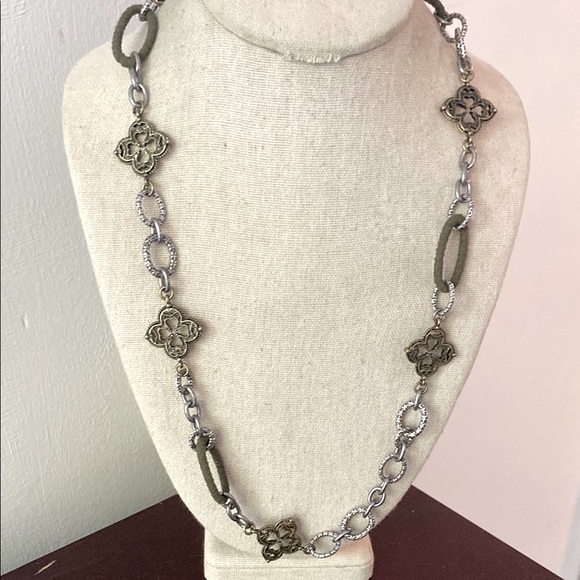 Lucky Brand Jewelry - Lucky brand, toggle closure, Elegant Silver and Gold Necklace